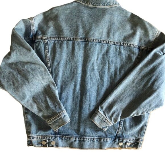 Guess Vintage Trucker Style Denim Jacket - Picture 2 of 12